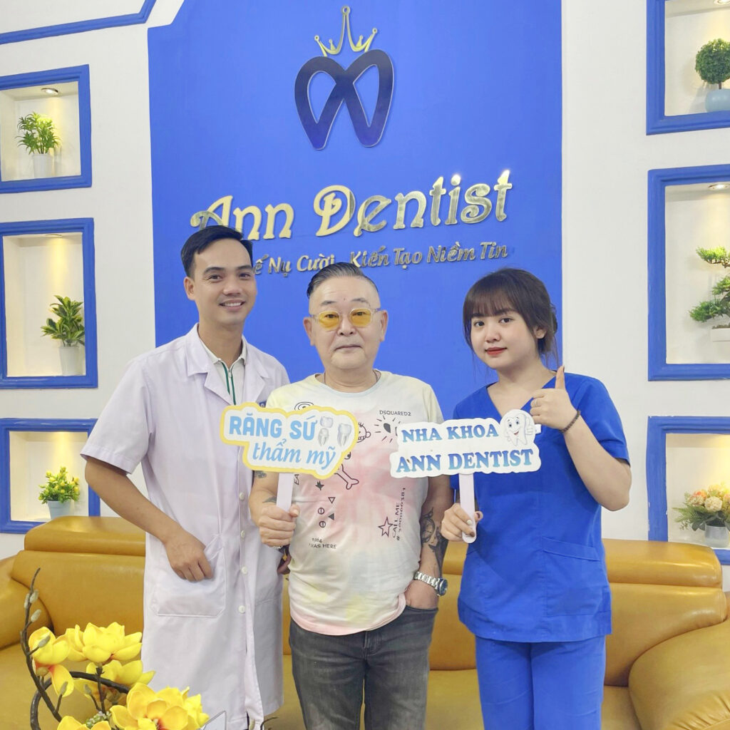 Hình ảnh khách nước ngoài tại Ann Dentist.