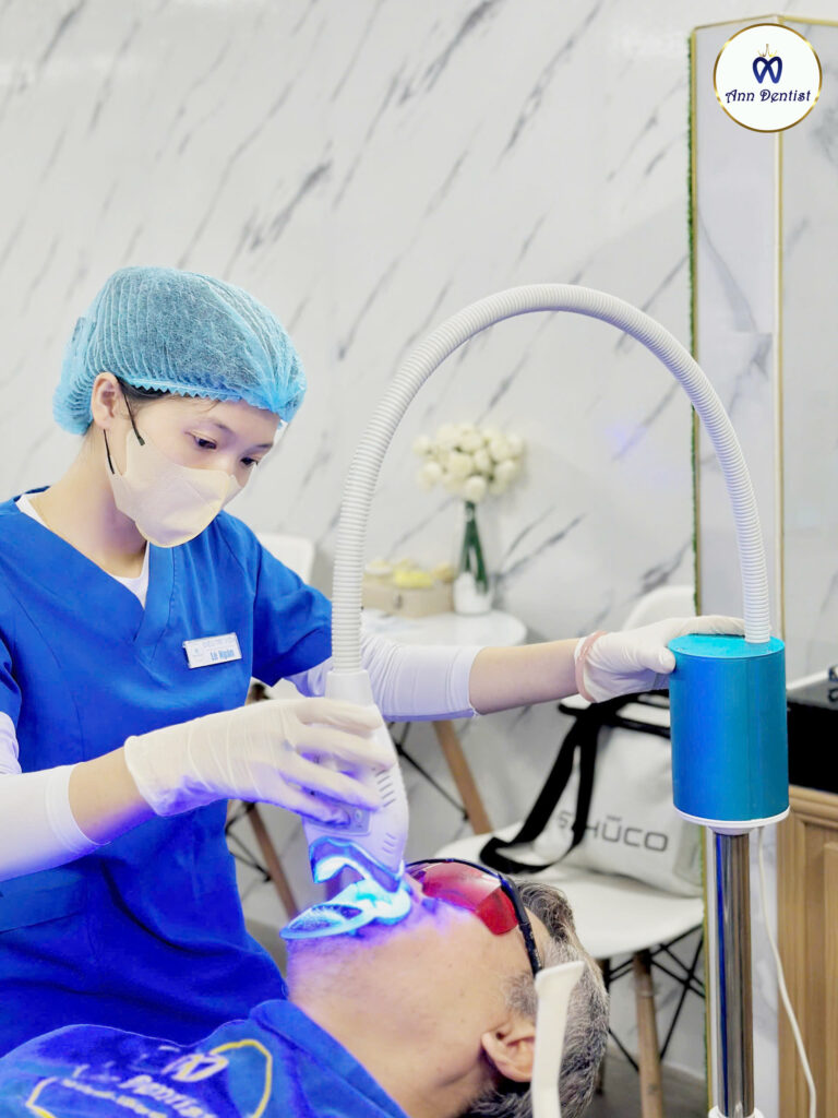 Tẩy trắng răng bằng laser an toàn tại Ann Dentist.